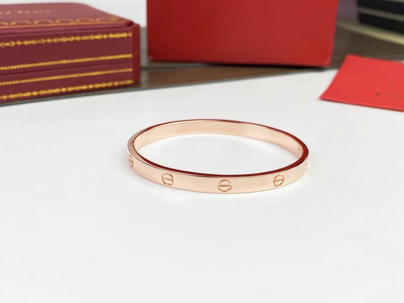Cartier Bracelet ID:20261020-206
